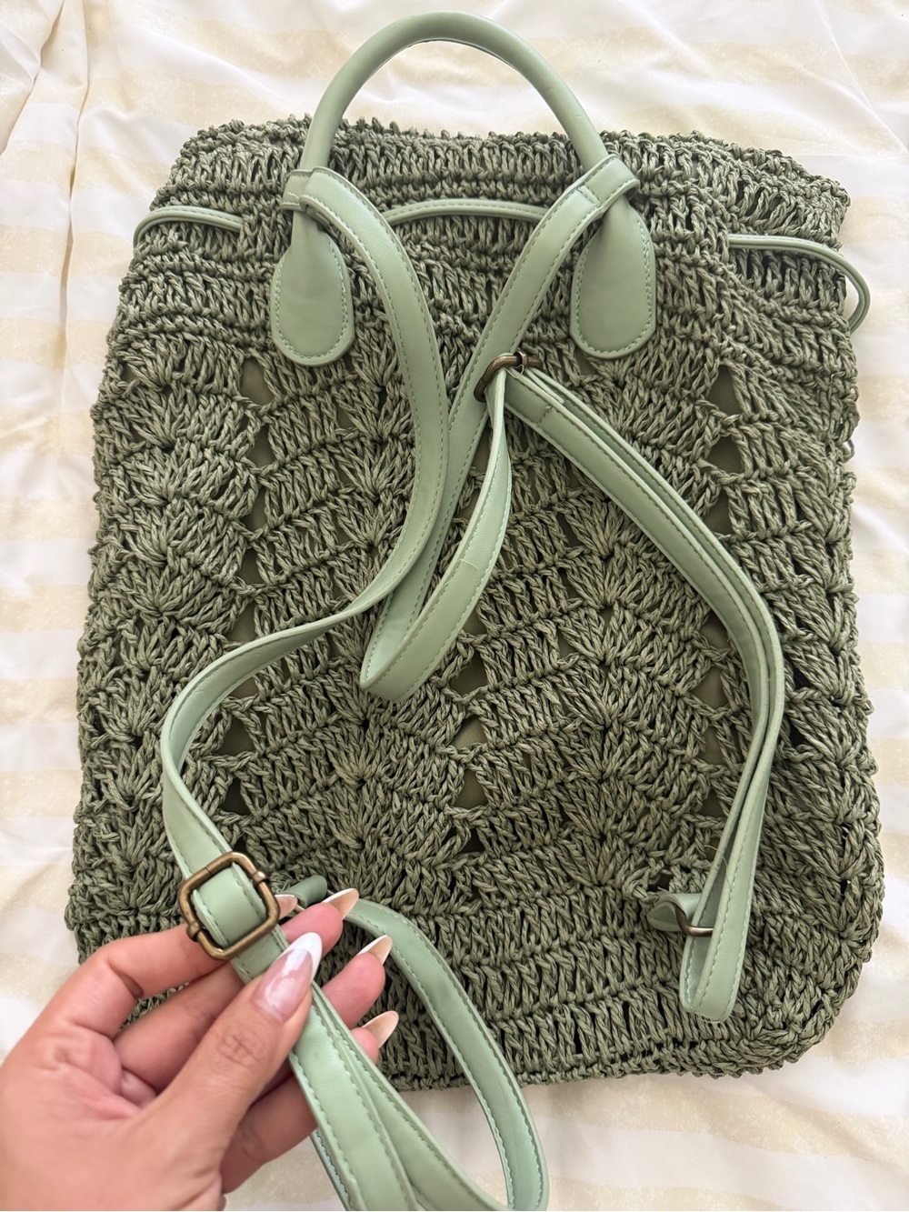 Green Rattan Summer Backpack - Picture 4 of 4